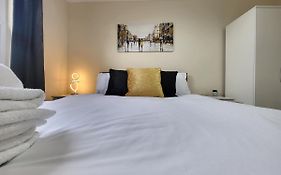 Tooting Bec Central Apartment By London Tube